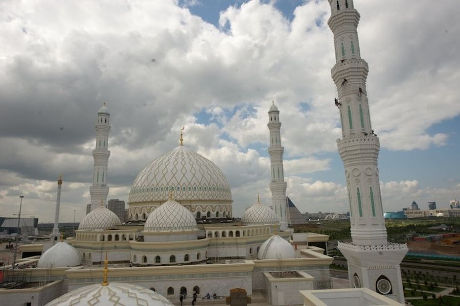 Мечеть Хазрет Султан, Астана